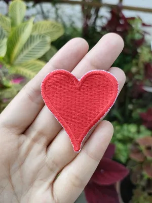 ( Tinggal Setrika ) Iron Patch Bordir Love Patch Iron Cinta Emblem Bordir Hati Lucu Tambalan Kaos Bolong Tembelan Celana Rkbek Tempelan Jaek Sobek Hiasan Bordir Tempel Stiker Baju Sticker Kaos