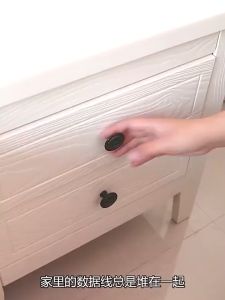 PEPO - 𝐄𝐀𝐒𝐘 𝐀𝐃𝐉𝐔𝐒𝐓𝐌𝐄𝐍𝐓 Winder Cable Tie Silicone Headphone Wire Cord Holder Clip Organizer Protector Pengikat Kabel 数据线绑带