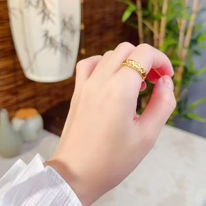 แหวนสแตนเลสแหวนชุบทองเหมือนแท้ สไตล์เกาหลี เหมาะสำหรับผู้หญิง ทันสมัยและสง่างาม สามารถให้เป็นของขวัญวันสำคัญได้ LXY