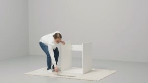 ตู้แขวนผนังบานปิดพร้อม 2 ชั้นวาง สีเทา/ไฮกลอส ขาว ขนาด 60x17x75 ซม.