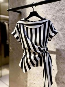 NUMEN BUTTON | Áo Sọc Dây Nịt eo Phong Cách Pháp Thon Gọn Elegante