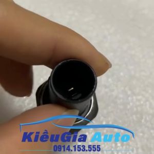 Cảm biến áp suất dầu nhớt Kia K3000 1997-2016
