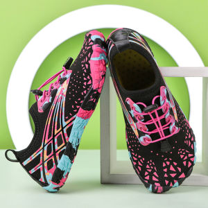 Qiuck Drying Aqua Shoes Womens Water Shoes Swimming Barefoot Five Fingers Aqua Shoes Colorful Beach Seaside Light Sneakers