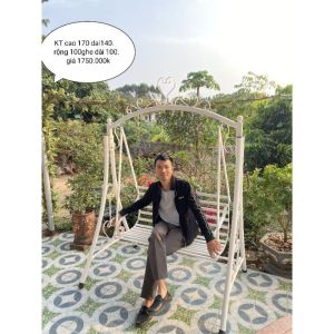 xích đu ngoài trời. hàng trực tiếp từ xưởng sản xuất ko qua trung gian.