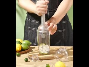 Plastic Cocktail Shaker Martini Hand Shaker Cup with Scales 350ml/530ml/700ml/1000ml Milk Tea Wine Drink Shaker Mixer Bar Tool