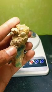 Batu Bacan Doko Bongkahan Tunggal yang Dikirim Sesuai Foto & Video Kode48