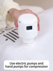 Vacuum compression bag with pump for storing quilts and tidying up clothes to save space