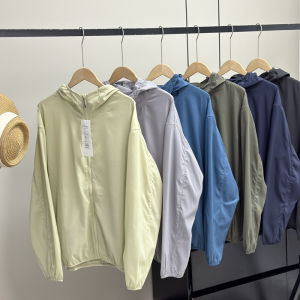 Ultra-light Portable Anti-UV Breathable Hooded Sun Protection Clothing Jacket for Couples Men Women Outdoor Camping Travel