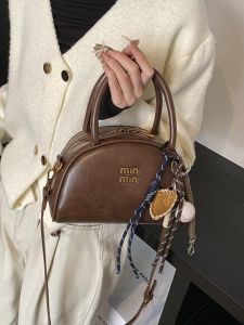 Miu Home Retro Casual Small Bag Womens 2024 New Fashion Handbag Pillow Shape Commuter Crossbody Bag Soft PU Leather