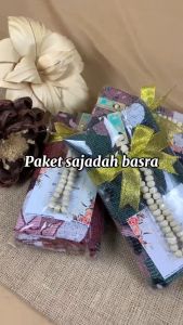 Hampers Sajadah Basra Free Tasbih Kayu Souvenir Tahlil Tasyakuran Oleh Oleh Haji Umroh