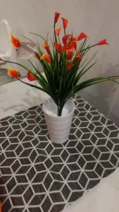 PGMPT47 Pot Tanaman Hias Bunga Calla Lily Warna Bunga Plastik Dekorasi Ruangan Mini Artifisial Plant Tanaman Hias Dekorasi Rumah