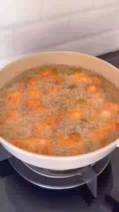 น้ำจิ้มสุกี้ หมูกระทะ สูตรพริกปีศาจ 380 กรัม - SUNSAUCE (น้ำจิ้มปิ้งย่าง)