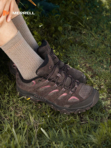 Merrell | Anti-Slip Durable Breathable Hiking Shoes