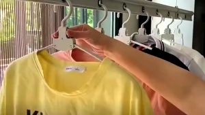 Gantungan Baju Lipat Portable & Hanger Lipat Multifungsi