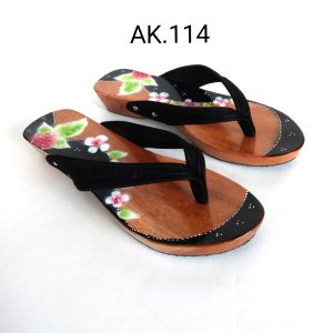 Sandal Kayu Pendek Natural Airbras Bunga Tali Jepit