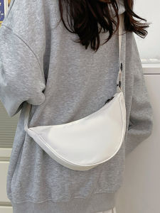 Candy Colored Dumpling Shape Shoulder Bag Fresh Style Crossbody Bag for Women Travel Handbag Sweet Girl Small Size Nylon
