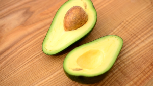 Avocado / Avocado Carton 26-30 Pcs ( From Australia )