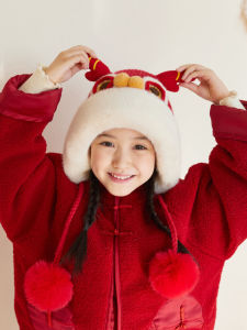 หมวกผ้าขนสัตว์ฤดูใบไม้ร่วงและฤดูหนาวสำหรับเด็กผู้หญิงและเด็กผู้ชาย สีแดง หมวกหัวเสือฤดูหนาว หมวกขนแกะฤดูใบไม้ผลิและฤดูใบไม้ร่วง