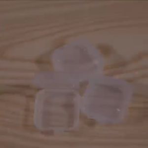 Kotak Mini Serbaguna Plastik Tempat Perhiasan Anting Memory Card Organizer