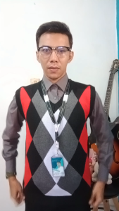 R45 - Rompi Rajut Pria & Wanita | Warna Hitam Motif Kotak Merah Abu Putih | Vest Bahan Premium 100%