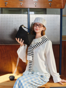 LeSportsac | Large Capacity Commuter Crossbody & Tote Bag