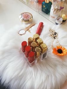 Lipstick organizer Holder Display Stand Clear Acrylic Cosmetic Organizer Makeup Case Essential Oil  口红收纳亚克力