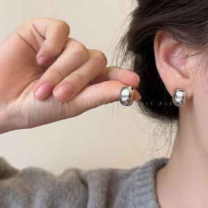 Trendy Silver Bean Earrings Womens Simple High-End Sensation Ear Jewelry Luxury Minimalist Design Sensation Hoop Earrings