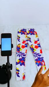 Kids High Quality Leggings with Skinny Printing and Colorful Flowers at the Ankle for Kids Girls 3-10 Years Old