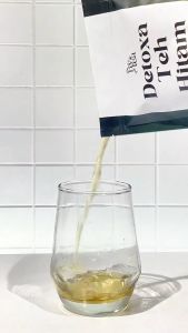 2 Pack Bytea Detoxa Teh Hitam - Bantu Mendetox Tubuh Buang Racun & Melancarkan Pencernaan