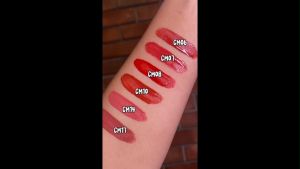 Ultimate Matte Hydrating Lipstick - Long-wear Velvet Finish in 8 Vibrant Shades