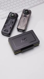 JJC | Ốp Pin Máy Ảnh JJC 360 X5 Chống Nước Chống Sốc Có Khe Cắm Thẻ SD Và Khe Cắm AirTag Dành Cho Insta360 X5 X4 X3