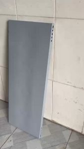 Mâm sắt V lỗ ( 30x80cm) màu xám ghi làm kệ.