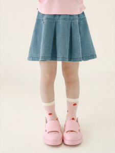YOEHYAUL | Playful Lightweight Denim Plaid Skirt