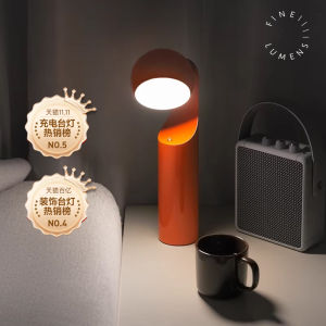 โคมไฟตั้งพักผ่อนแบบไร้สายพร้อมการปรับระดับแสงที่ผสานกันได้ดีกับการอ่านและตกแต่งสไตล์ยุโรปสำหรับห้องนอน