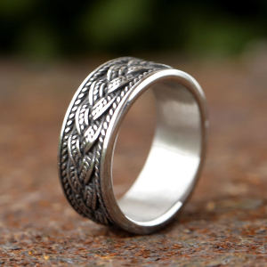 2024 Vintage Odin นอร์สไวกิ้งแหวนผู้ชายแฟชั่นสแตนเลส Celtic Knot แหวน Retro คู่ Amulet เครื่องประดับ Drop shipping