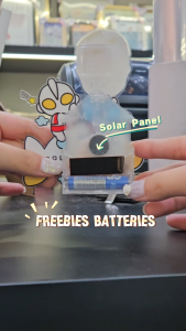 【Mach Photo】Customised Shaking Head Decor Cute Solar and Battery Dual Mode Acrylic Personalised Gift