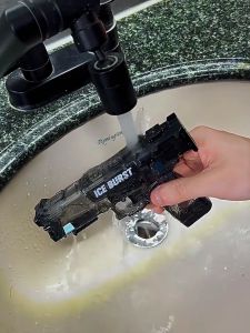 ปืนฉีดน้ำ ของเล่นปืนฉีดน้ำ ฤดูร้อนของเล่นแบบใหม่ 2025 ของเล่นพ่นน้ำสำหรับเด็ก