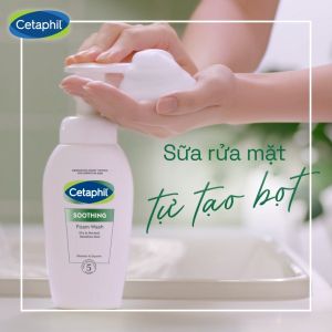 Sữa rửa mặt dạng bọt siêu mềm mịn giúp làm dịu tức thì & cấp ẩm tối ưu cho da nhạy cảm CETAPHIL SOOTHING FOAM WASH 200ML