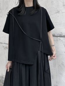 เสื้อยืดแขนสั้นสไตล์ Street สําหรับผู้หญิงเสื้อเบลาส์ผ้าฝ้ายทรงหลวมไม่ซ้ําใครพร้อมดีไซน์เย็บปะติดปะต่อ Dark Black Mountain Mood