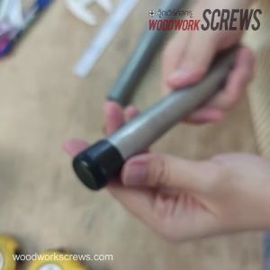 ยางปิดขาโต๊ะ ขาเก้าอี้ สวมขา ยางตัวบาง ใส่สวยไม่เทอะทะ เสาฟลายชีท จุกยางปิดท่อ สวมขาเฟอร์นิเจอร์ สวมท่อเหล็ก ขากลม ขายาง สวมท่อ ด้ามจอบ เสียม แป๊ปเหล็ก