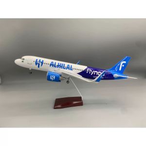 47cm Miniatures Airplane Saudi Flynas A320 Diecast Resin Model Kit for Adults Model Aircraft Souvenir Hobby Collection Toy