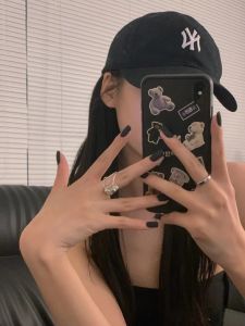 Short Pure Color Black Nail Tips Square Head Wearable False Nails Single Color Nail Art Stickers Cool Sweet Spicy for Students