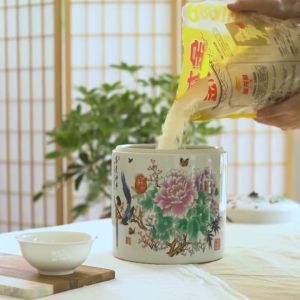 Ceramic Rice Pot 5kg/7.5kilos Rice Bucket Sealed Tank with Lid Rice Storage container Box Rice Tank Household Flour Bucket Moisture-proof and insect-proof clay jar porcelain jar big