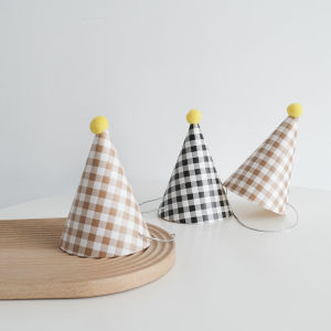 Checkered Birthday Hat Childrens Handmade Decorative Role-playing Party Prop Cute Festive Accessory for Celebrations