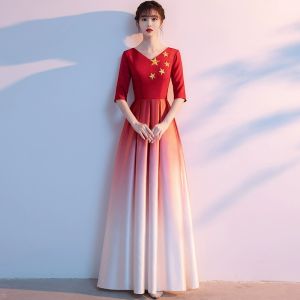 Elegant Red Song Recitation Womens Long Skirt Performance Costume Slimming Style Host Conductor Ceremony Dress Floral A-Line