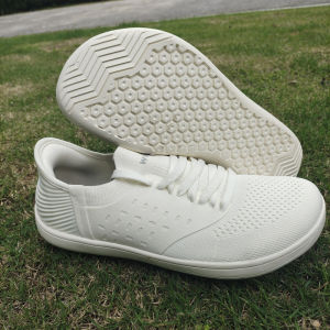 Womens Wide Head Slip-On Shoes Thumb Externally Flip Breathable Mom Shoes Flat Heel round Toe Net Surface Casual Shoes