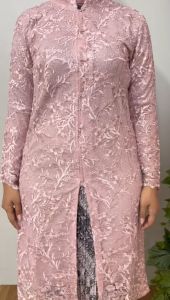 Setelan Kebaya Tunik Tradisional & Kebaya Modern: Bahan Tulle Spider Tebal