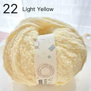 VVS 3Ply Fluffy Yarn 50g Soft Plush Crochet Knitting Yarn for Doll Blanket Benang Bulu Pendek Lembut Mengait 短毛绒线