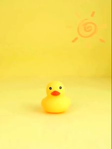 Combo 3 Món Đồ Chơi Dụng Cụ Dọn Dẹp Vệ Sinh Cho Bé Bộ Chổi Và Đồ Hốt Rác + Cây Lau Nhà + Máy Hút Bụi