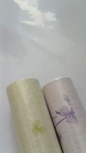 Wallpaper Dinding Stiker Kamar Motif Bunga Sakura Sepatu Ukuran L 45cm x P 8-9m Dekorasi Ruang Tamu